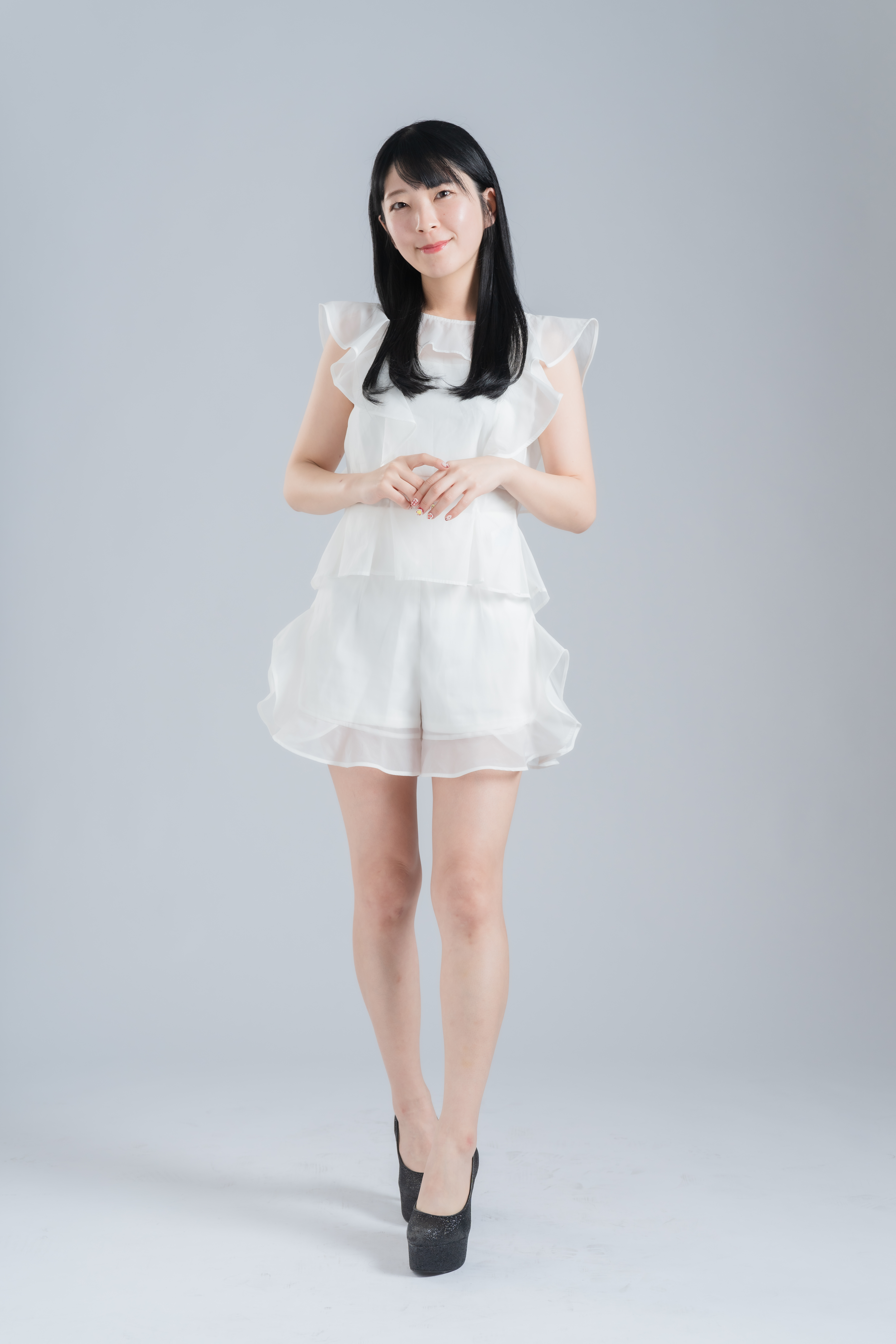 服部彩香さん | モデル、インフルエンサー、タレント、芸能人、講演会