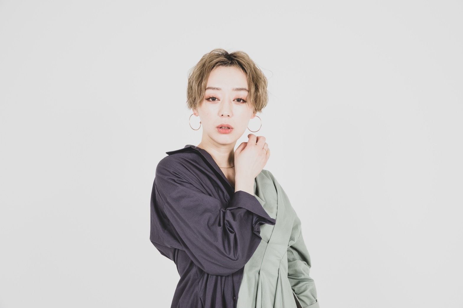 万里慧さん | モデル、インフルエンサー、タレント、芸能人、講演会講師のキャスティング、出演・仕事依頼ならCLOUDCASTING