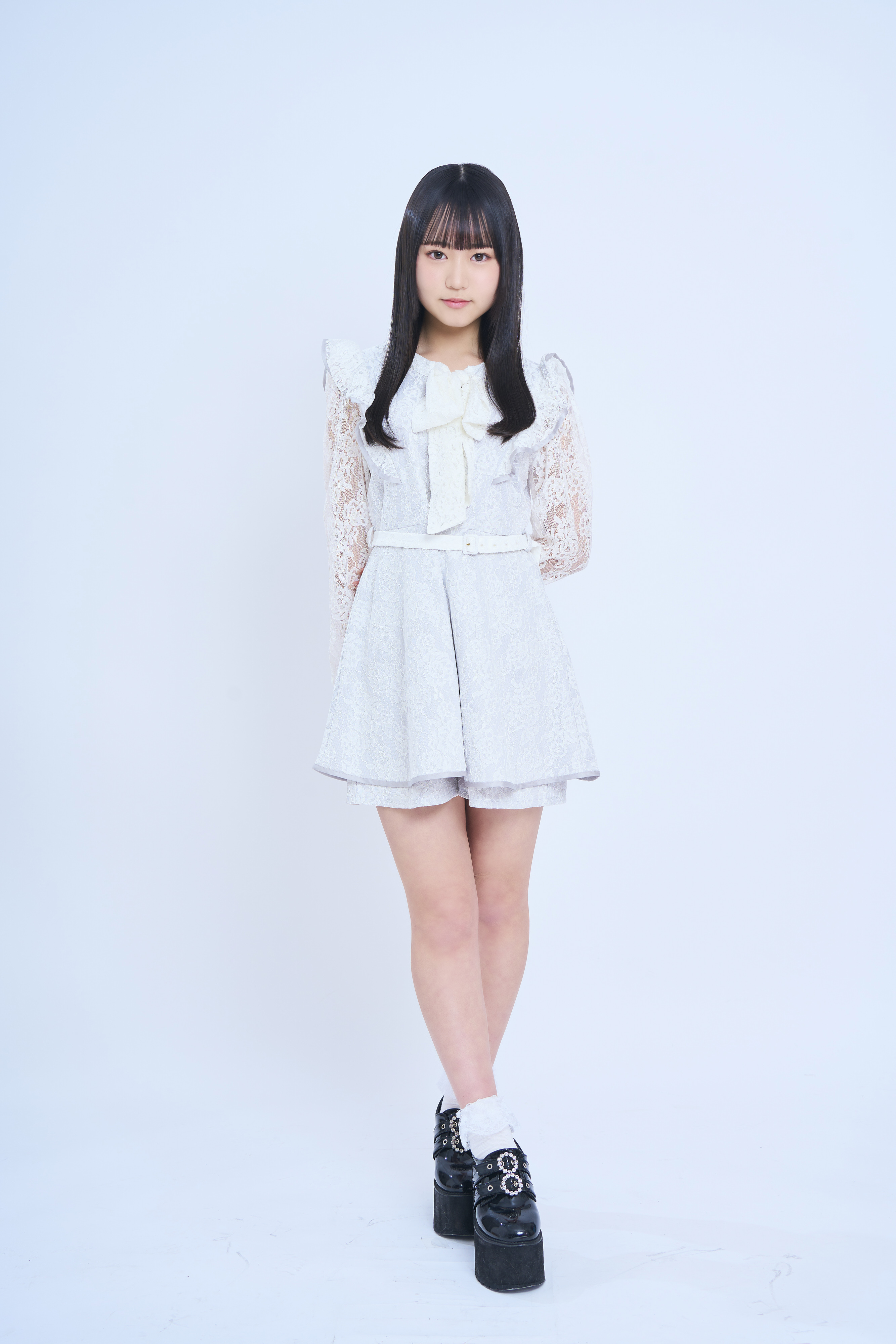 里里佳 モデル, 里々佳 モデル – CIGKS